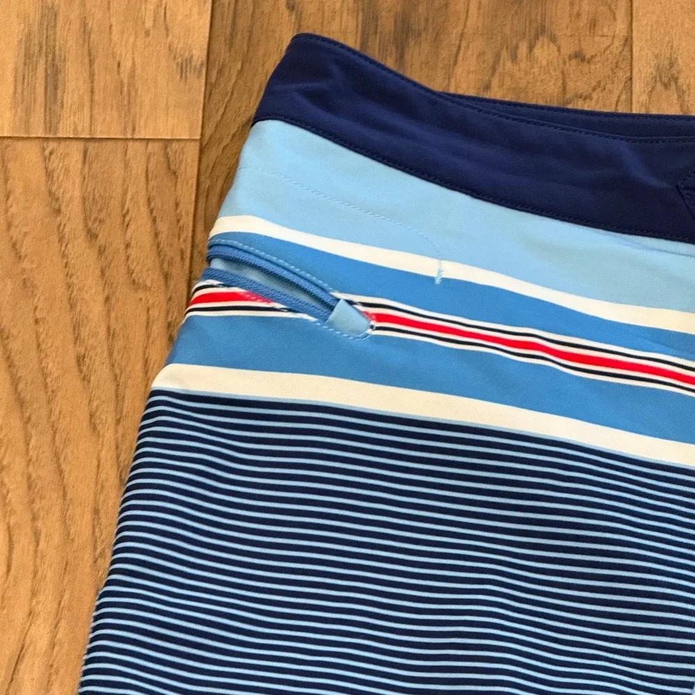Vineyard Vines Mens 32 Blue Striped Board Shorts Swim Trunks Zipper Pockets